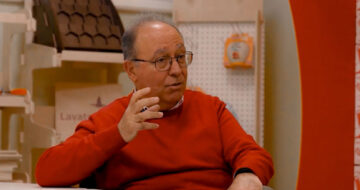 CEMAB révolutionne la production de présentoirs en bois avec la technologie UV image