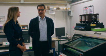 La série Mimaki UJF apporte une touche distinctiveà la papeterie Made in Italy image
